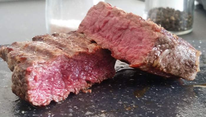 Steak im Arendo Kontaktgrill